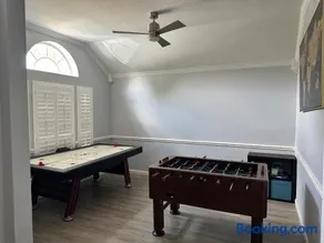New Spacious 5-bedroom Home for Large Family - Image 5