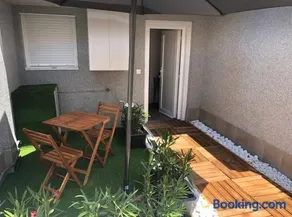 Apartamento con Jardin y Garaje - Image 3