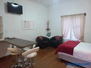 Villelodge Accommodation - Image 4