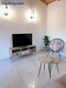 Thetis, the Beach House - Image 3