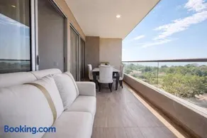 Apto Nuevo frente al mar Vista, Piscinas y Playa - Image 3