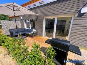 Alb-Suite Family Friendly Premium 2BR Apartment - Image 1