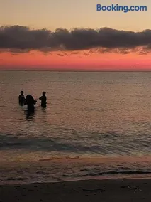 Location saisonnière entre mer, forêt et calme - Image 2