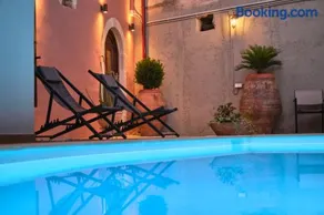 Chara Villas with 20m2 swimming pool-BBQ! - Image 3