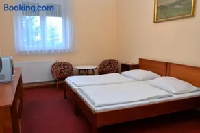 Belvárosi Vendégház - Image 3