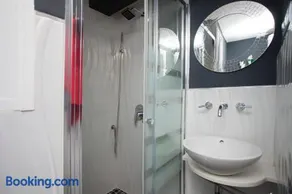 Apartment Boutique - Image 4