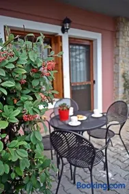 Kastalia Country Home - Image 2