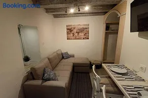 Cosy little modern-rustic apartment in Corfu center. - Image 3