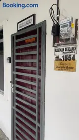 Rezeki indah Hstay self check in - Image 1