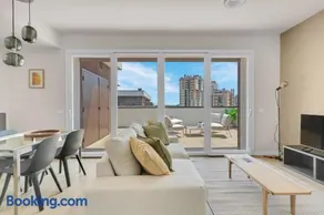Airy Apartments with Balcony & Garage by NDP rent - Image 1