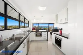 Oceanfront Buddina - Image 2
