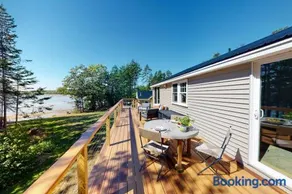 Newly-built waterfront home with fast WiFi, furnished deck, & washer/dryer - Image 2