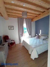 Chambres D'hôtes Les Noisetiers - Image 4