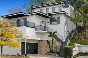 4 bedroom and 3 bath home close to universal studio and Hollywood - Image 2