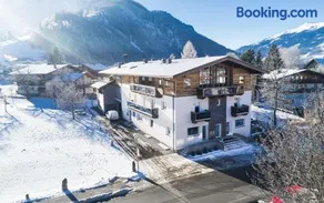 Our's Living - modern Apartments with Sauna near Kitzbüheler Alpen ski lift - Image 2