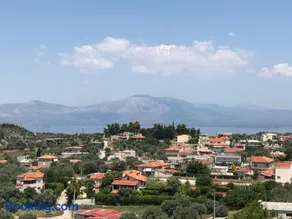 House with sea and mountain view - Image 1