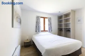 Le Lac Bleu - Image 2