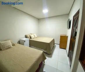 Ampla Casa com ArCond e Lazer Completo - Image 5