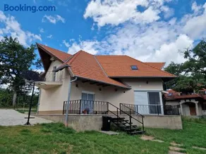 Forest House Balaton - Image 3