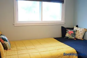 Punalu’u Ocean Paradise - Oceanfront Beach House - Image 4
