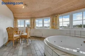 Cottage With Wood-Burning Stove By The Sea - Sj760 - Image 4