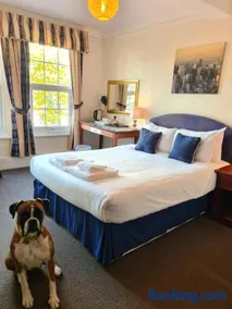 The Hillmorton Manor Hotel - Image 3