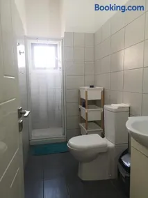 Miranda Beach House - Image 4