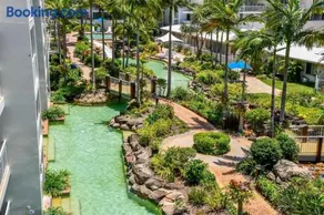 Alex Beach Resort 3BR Apt 428 - Image 1