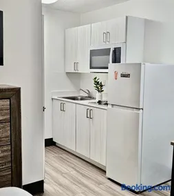 Siegel Select Orange Park - Image 3