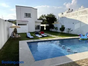 Casa Lycha - Image 1