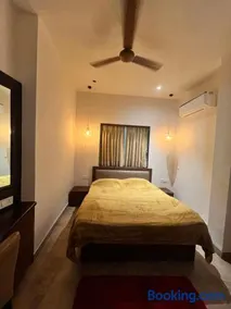 Villa by the Sea - Image 2