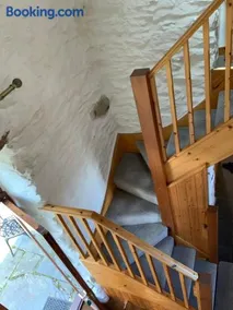 Abercelyn Cottages - Tithe Barn 1 - Image 3
