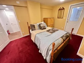Perfect Mountain Getaway - Image 2