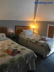 Aurora House Bed And Breakfast - Image 5