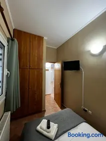 Papadakis Family Home - 2 BR Apartment - Image 4