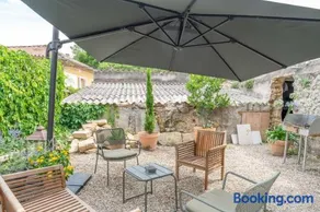 La maison d'à côté - Image 1