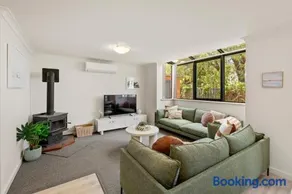 Luna Bay - Image 4
