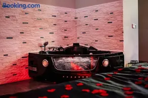Suite O'Dream - Jacuzzi - Cinéma - Climatisation - Image 2
