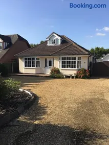 Redcot holiday bungalow - Image 1