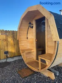 Trá na Mbó Glamping Pod - Copper Coast Glamping Pods - Image 3