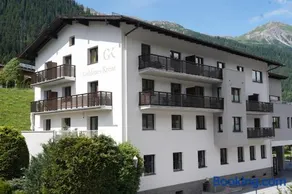 Quality Hosts Arlberg - Hotel Goldenes Kreuz B&B - Sommerkarte Premium inklusive - Image 4