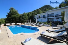 Villa Olga - San Jose - Image 1