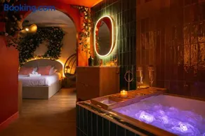Bulle Florale avec balnéo privée 10 min Rennes - Image 1