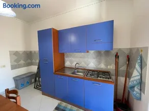 Sweet Summer House - Image 4