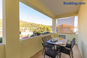 Apartment near the beach- Zen 2 - Image 2