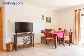 Ferienwohnung mit Garten in ruhiger Lage am Waldrand - Image 3