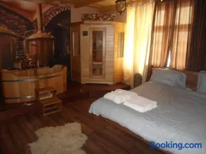 Luxusni Apartmany Stodolni - Image 1