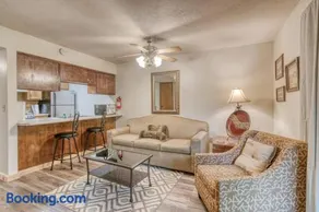 Pointe Royale Condo Retreat in Branson - Image 1