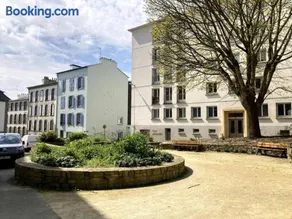 Les Capucins.Appartement élégant,Vue sur le jardin - Image 2
