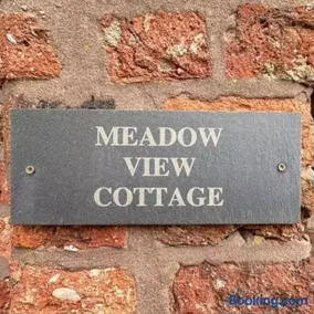Meadow View Cottage - cosy, romantic & 20 mins from Alton Towers - Image 5